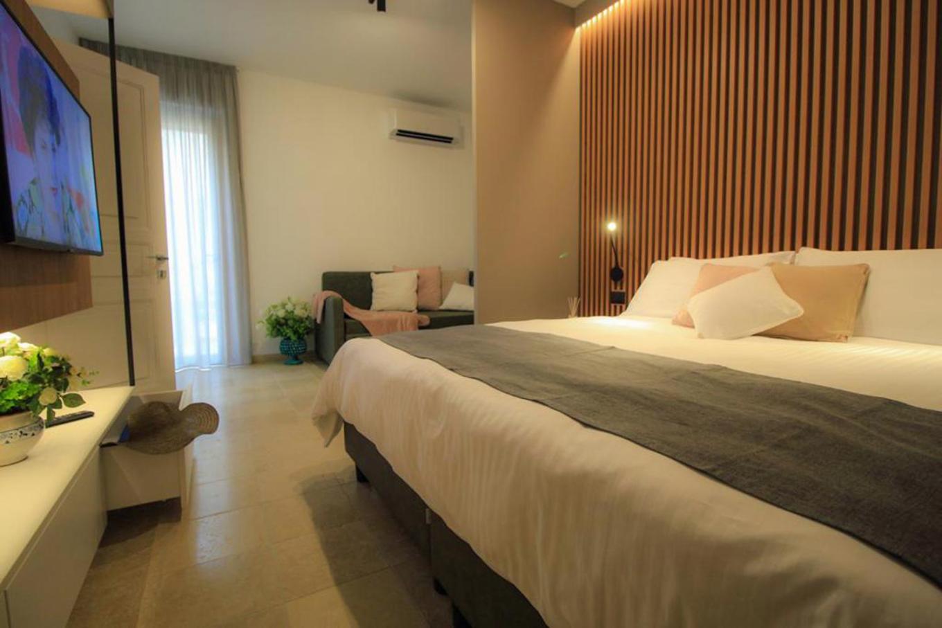 1 Bedroom, House