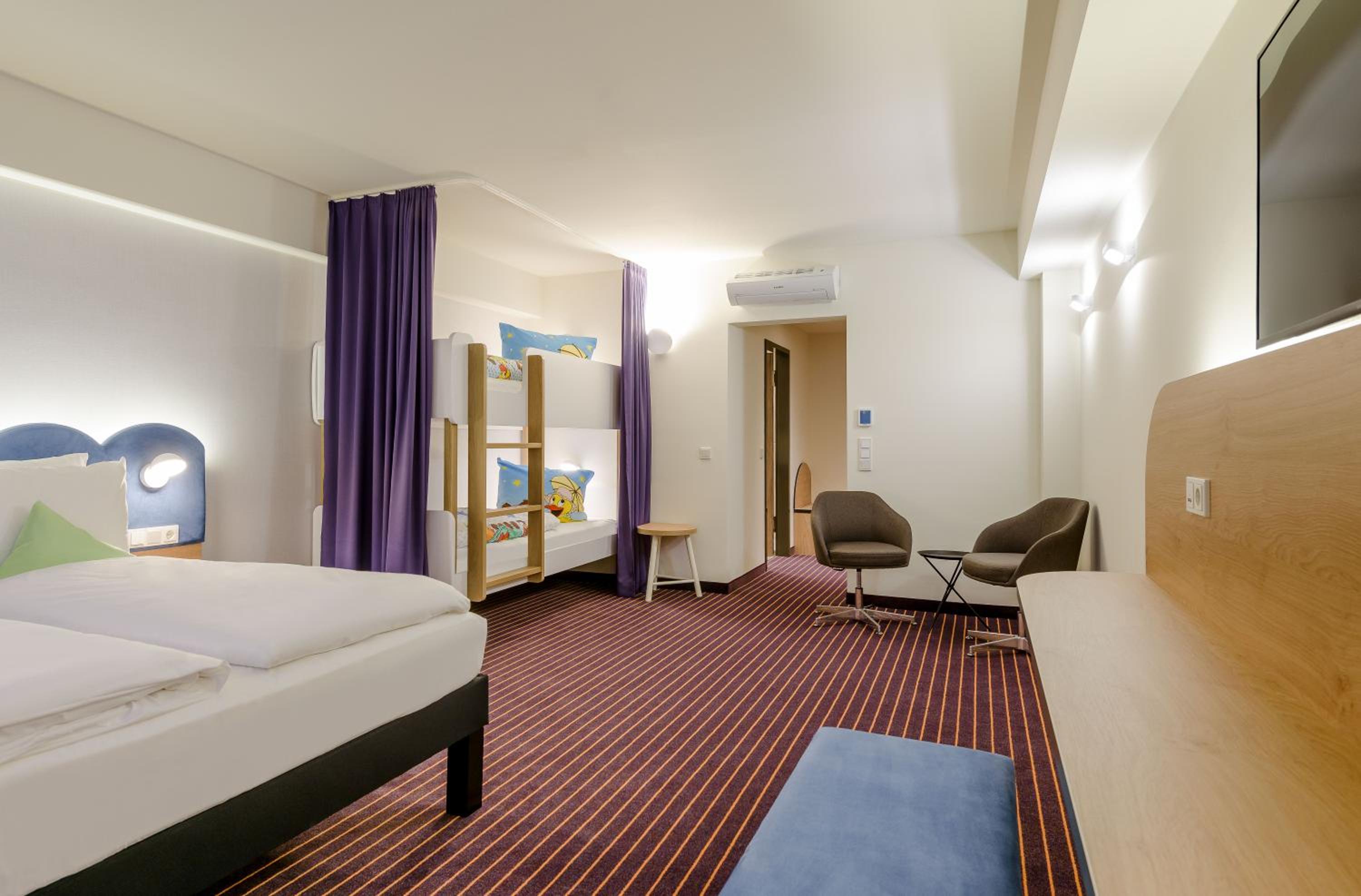 Family, Double and Bunk Bed, ibis Styles Leipzig 5/10