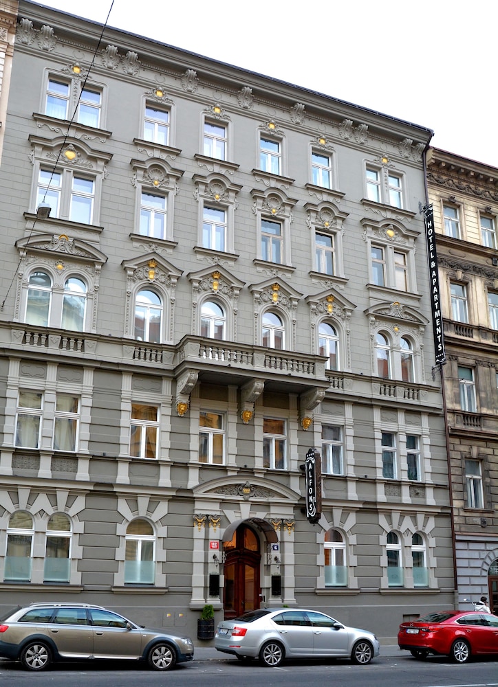 Alfons Boutique Hotel 5/75