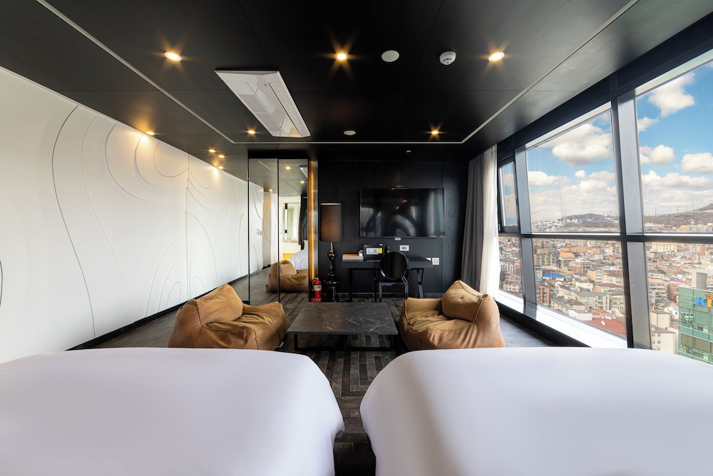 TYPE B, NAMSAN, PREMIER, SUITE, WITH VIEW, WITH POOL