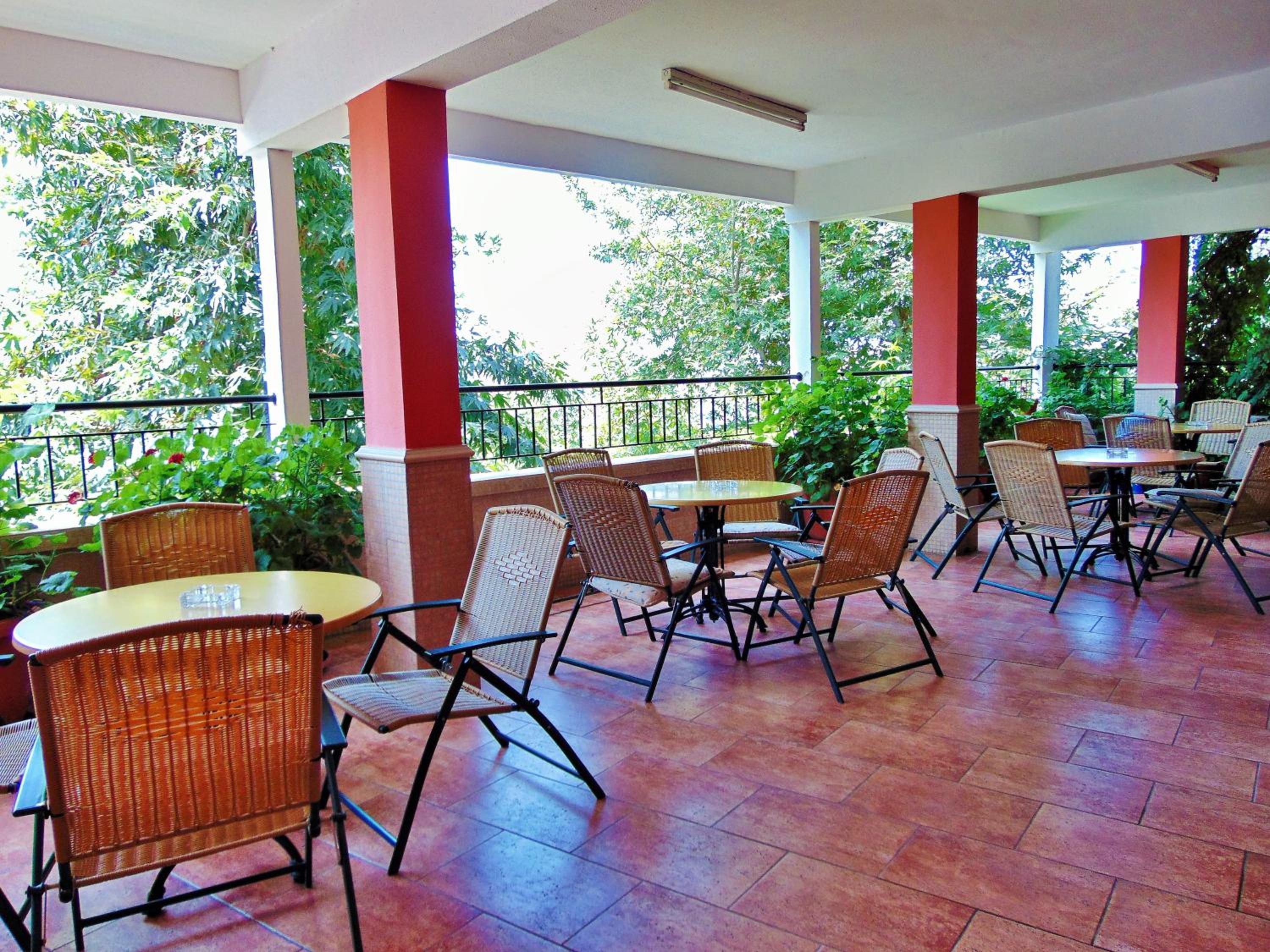 Hellas Hotel 34/50