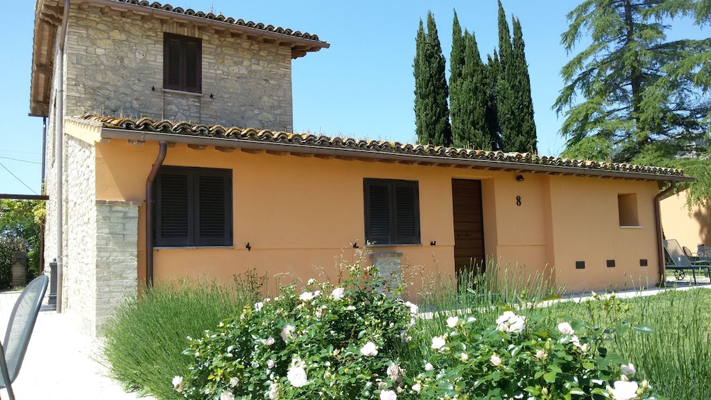 Giotto Luxury Country House 1/50
