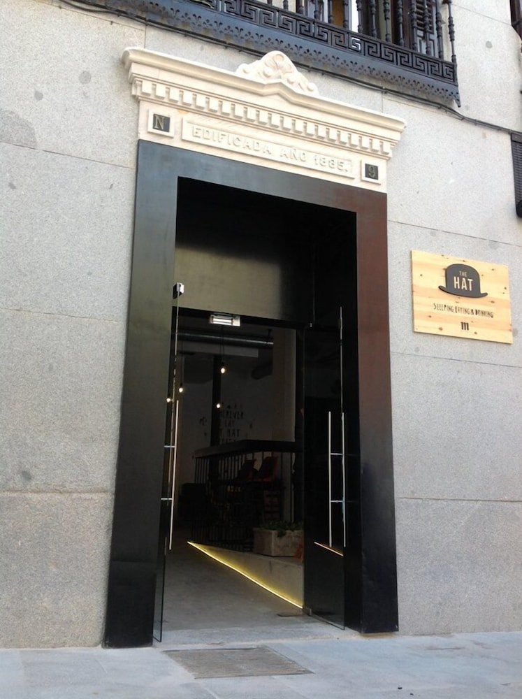 The Hat Hostel 6/46