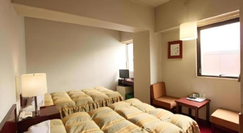 Ueda Plaza Hotel 34/43