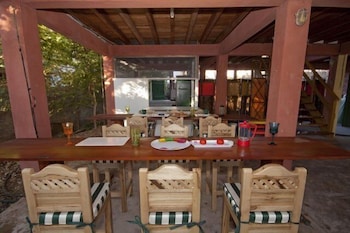 Galapagos Chalet 46/57