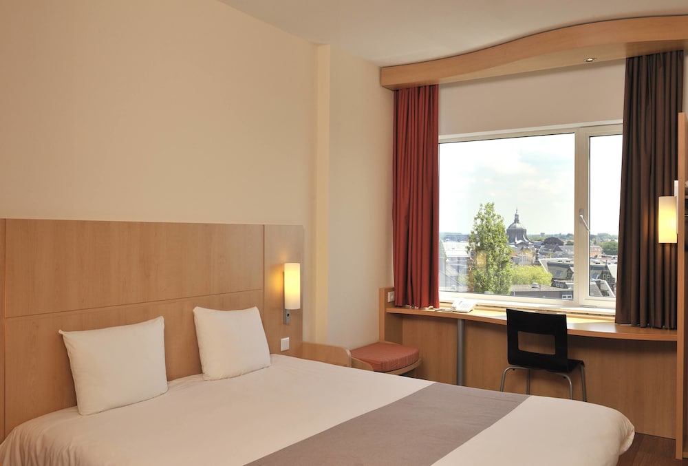 IBIS LEIDEN CENTRE 19/70