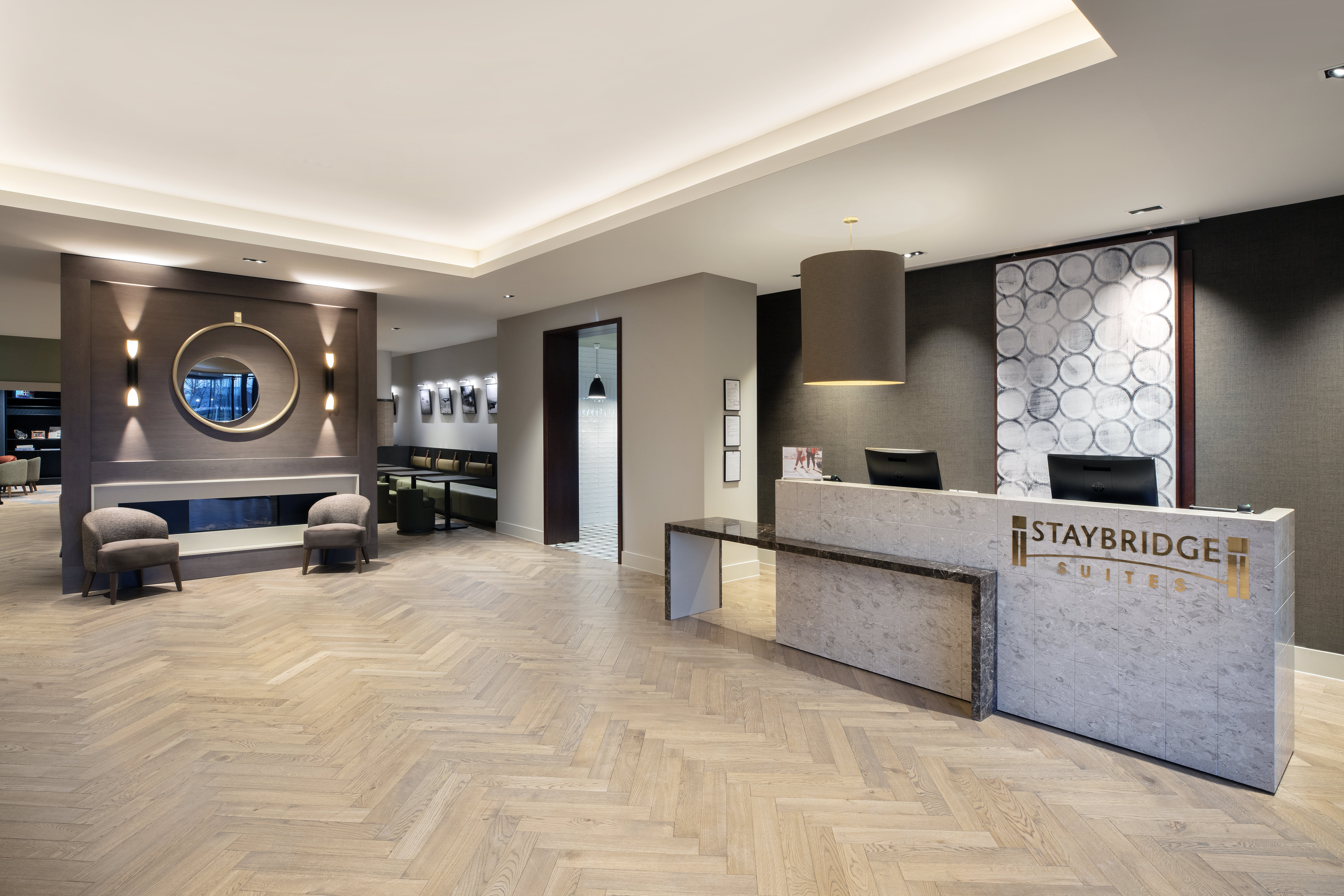 Staybridge Suites London - Heathrow Bath Road 7/36