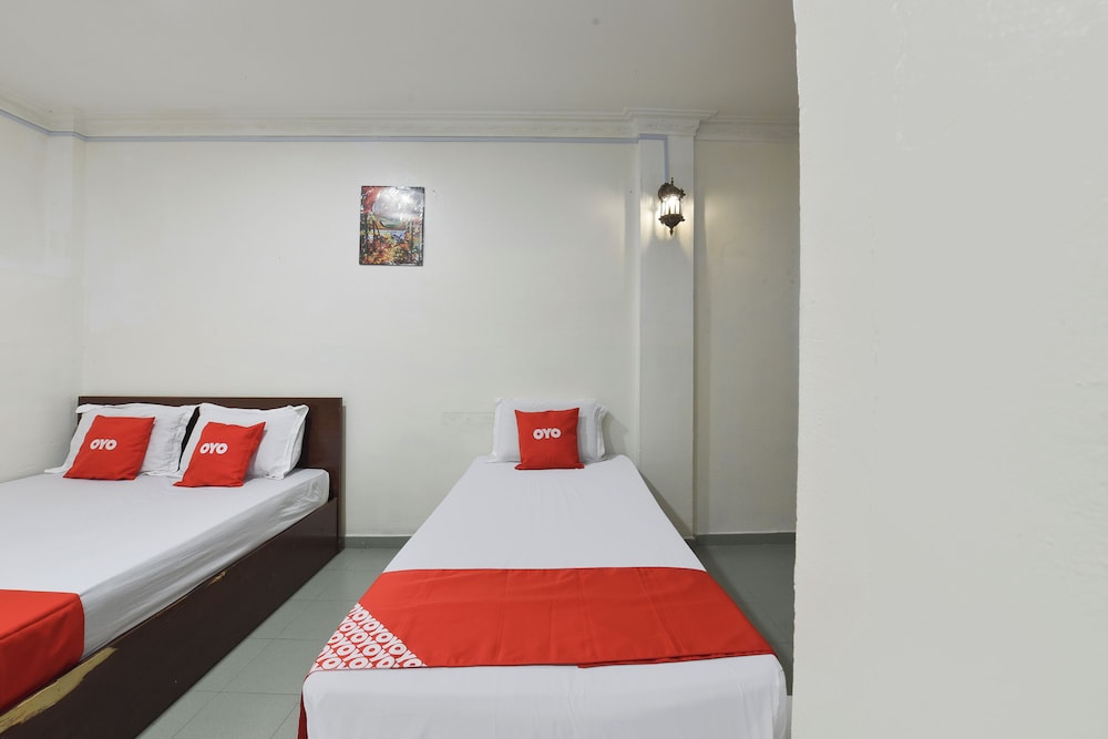 Hotel O Indah 24/50