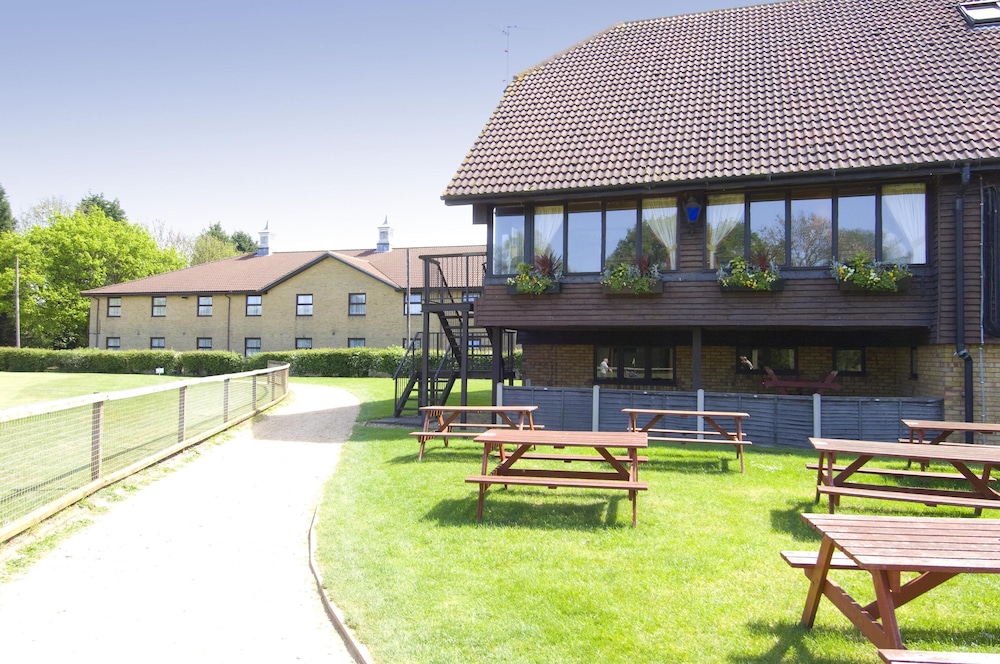 Premier Inn Peterborough (Ferry Meadows) 36/39