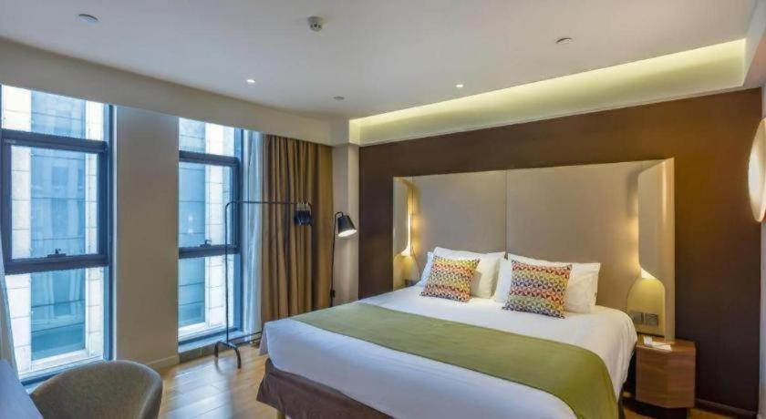 Home Inn Plus (Dongying Financial Port) 38/74