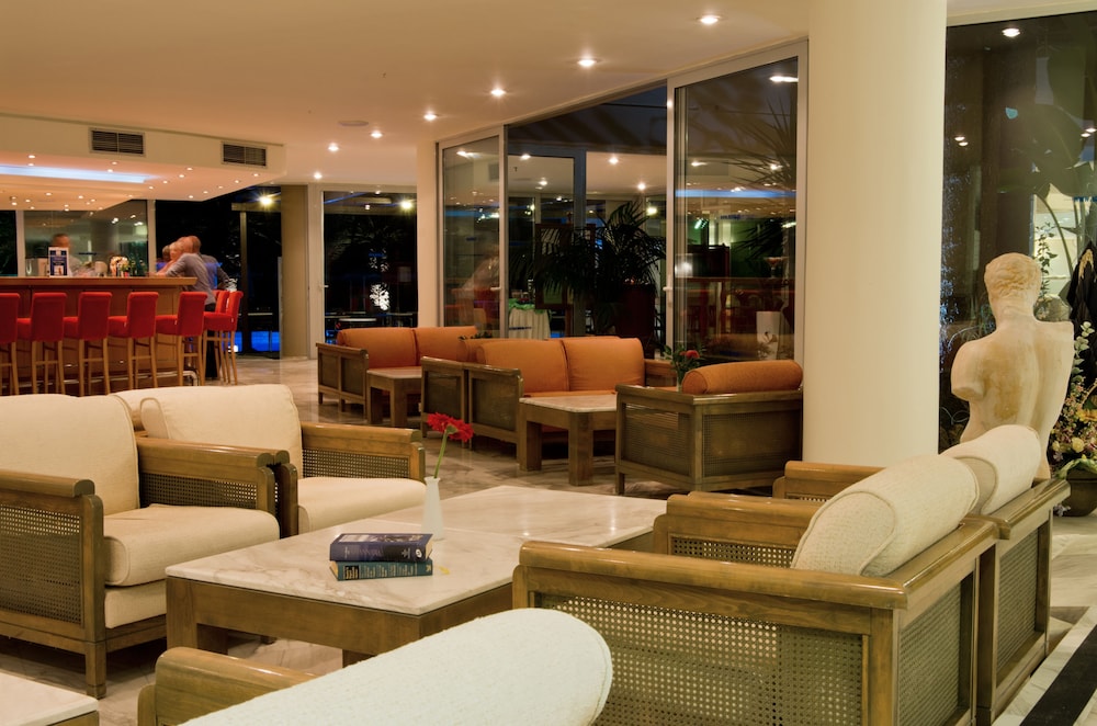 Minos Hotel 30/50