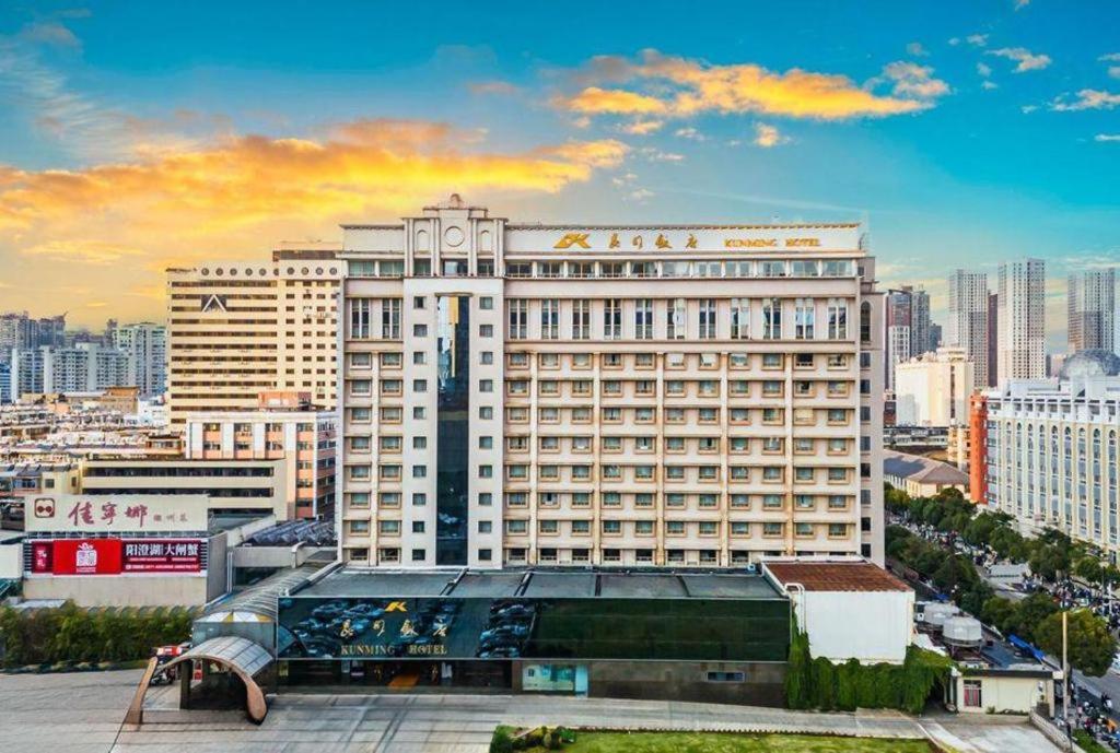KUNMING HOTEL 3/50