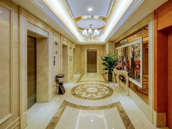 Vienna 3 Best Hotel (Chongqing Wansheng Hongen Fortune Plaza) 9/38