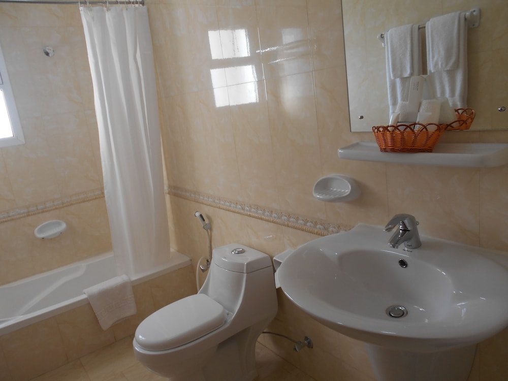 Nizwa Hotel Apartments 49/50
