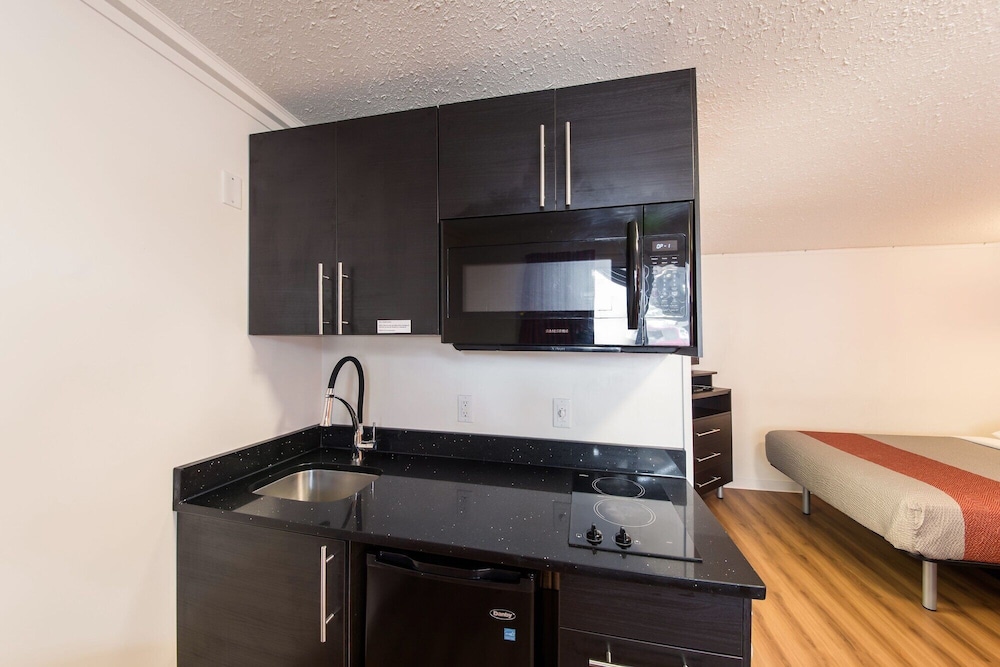 Motel6 Cranbrook, BC 46/47