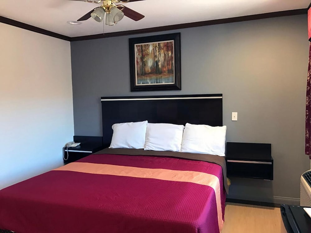 Starlight Inn Canoga Park 11/45