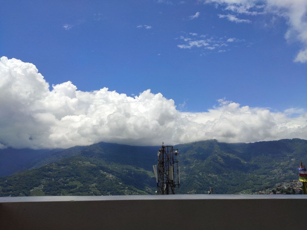 SUMMITTTAKSHANG RESIDENCY,HOTEL AND SPA 21/29
