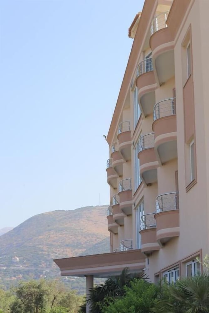 Hotel Sole Luna 65/72