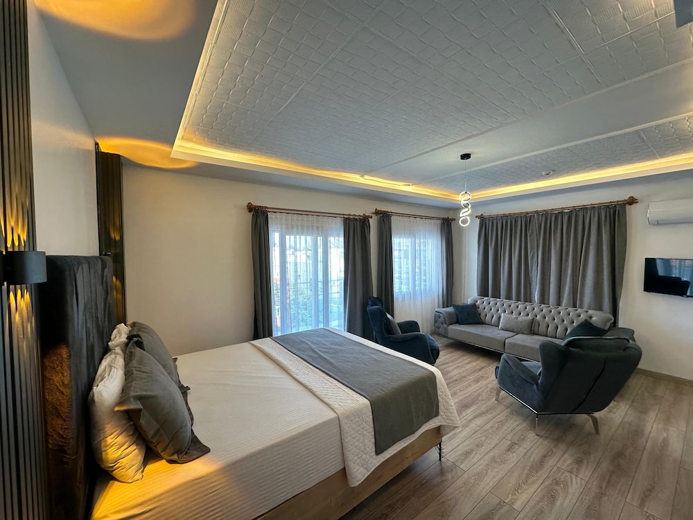 Lotus Boutique Hotel 16/42