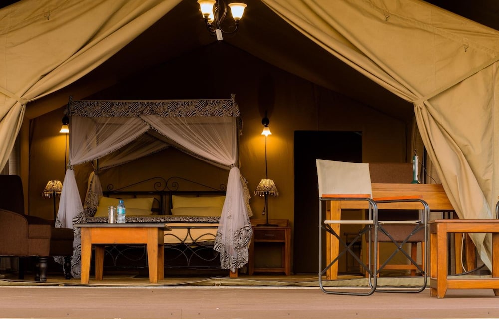 River Camp 7/50