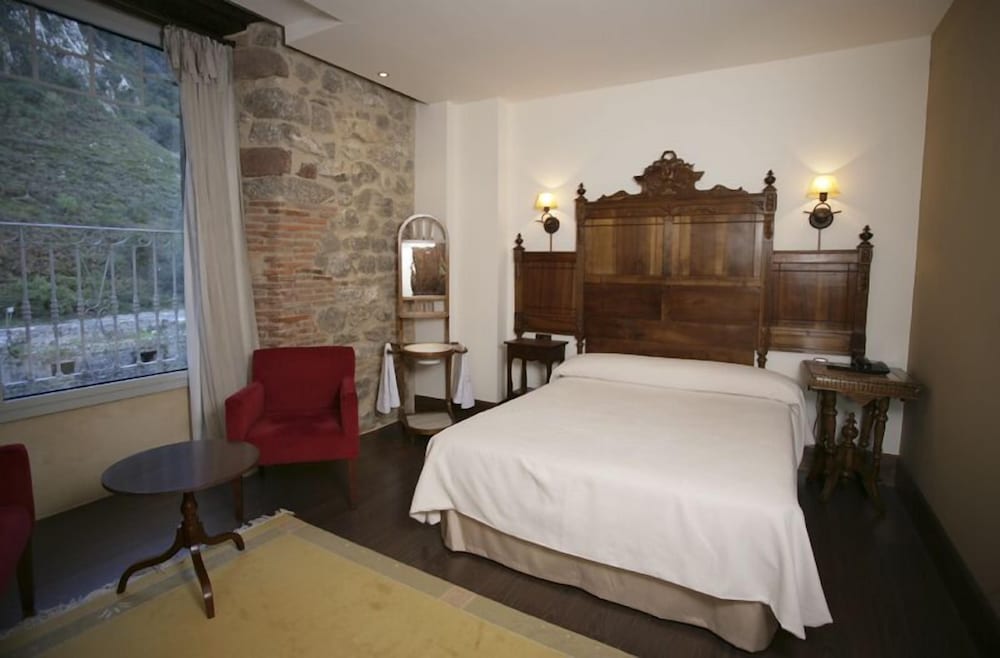 Hotel Balneario La Hermida 13/43
