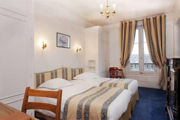 HOTEL DU QUAI VOLTAIRE 25/52
