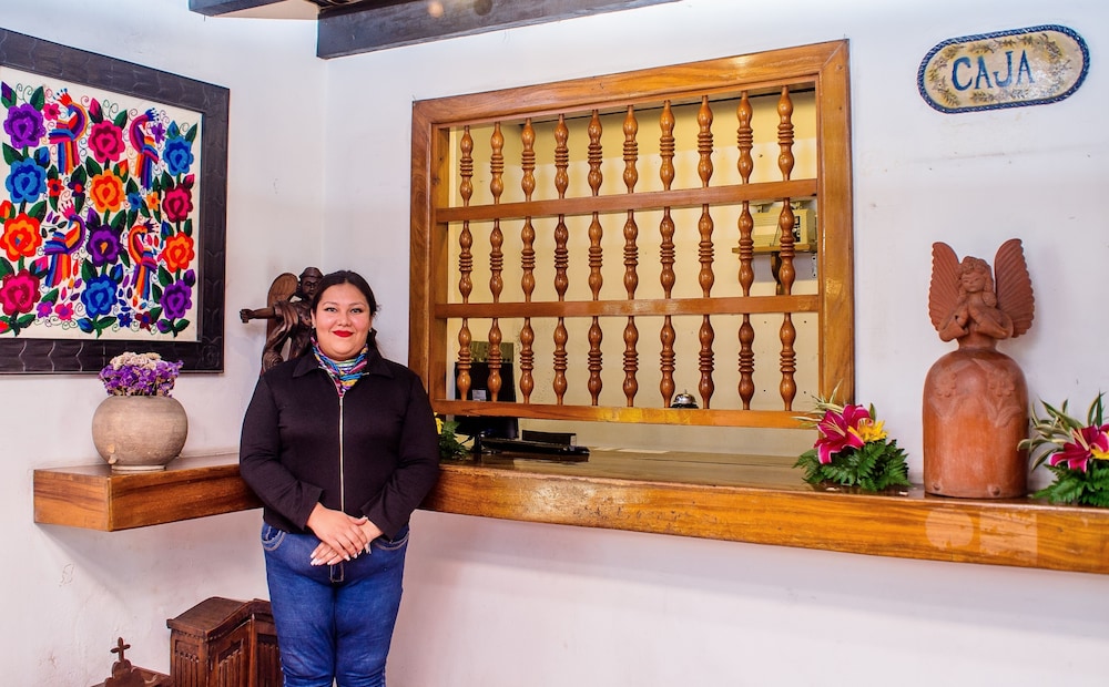 Hotel Panchoy 8/69