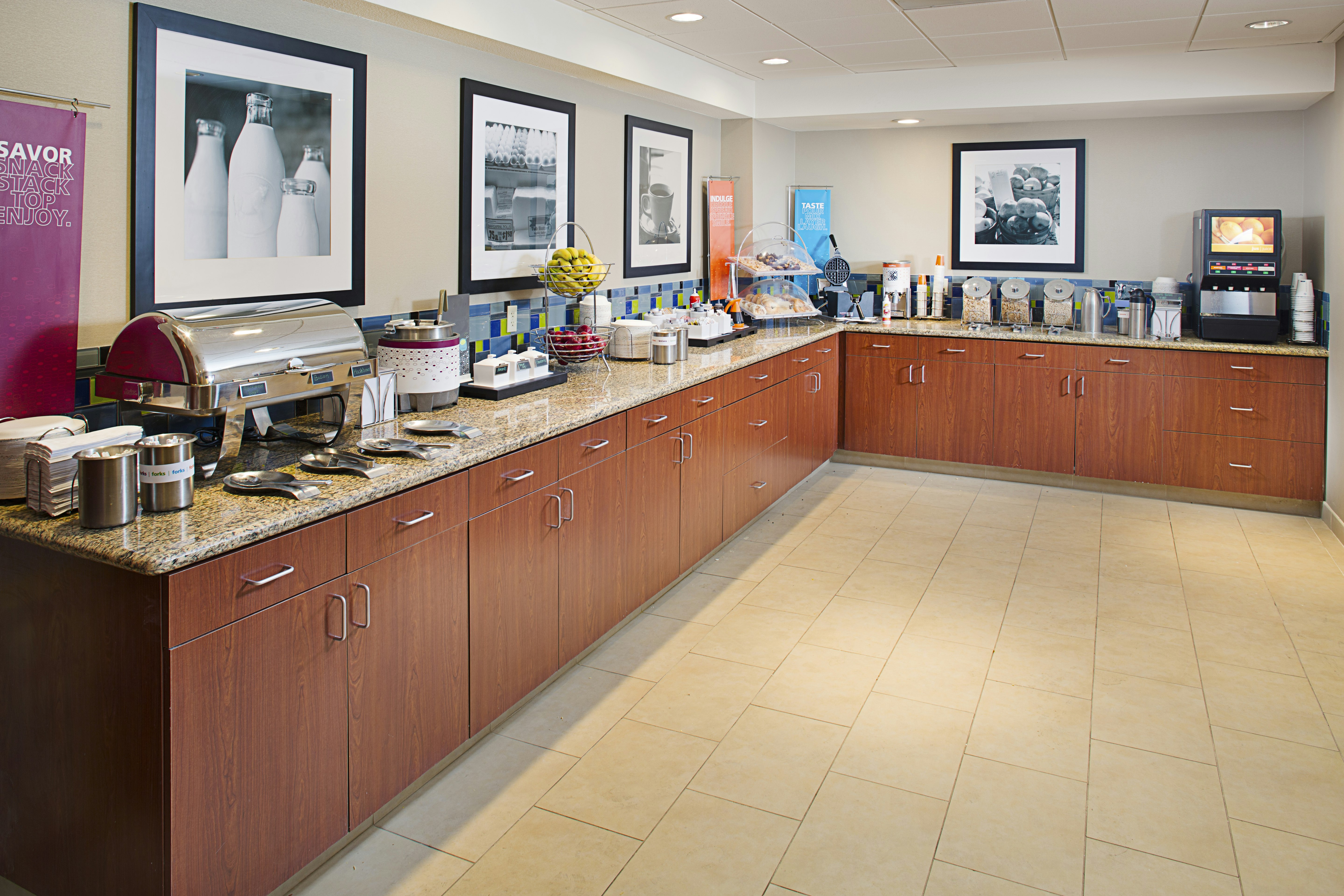 Hampton Inn Suites Lancaster 5/14