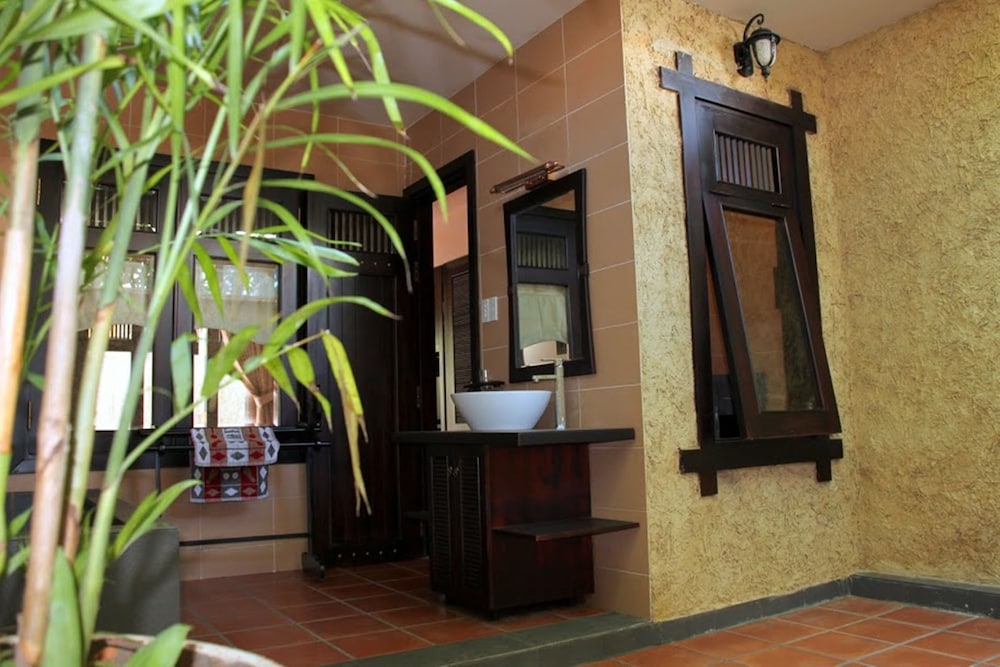 Lotus Village Resort 6/38