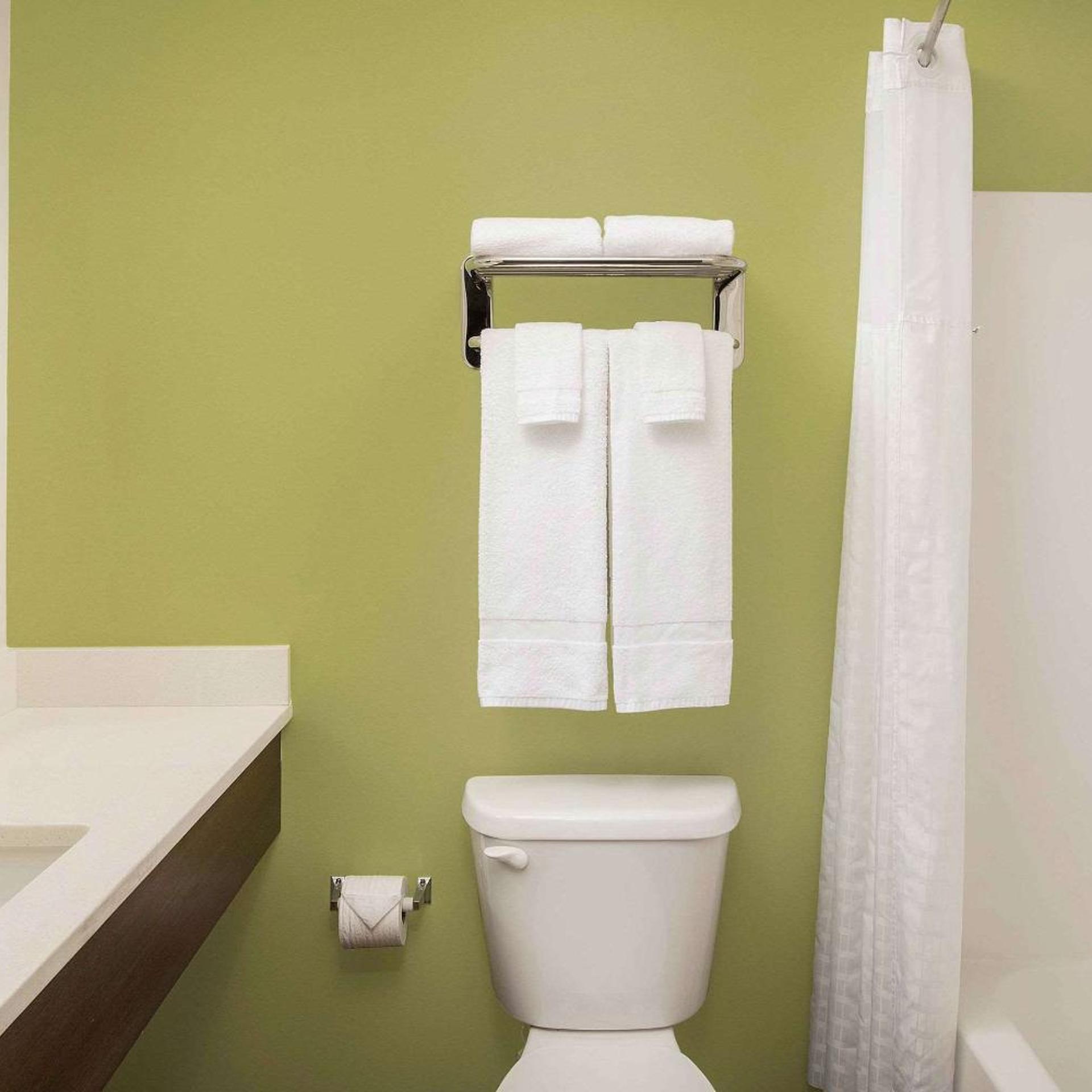 WoodSpring Suites South Plainfield 15/15