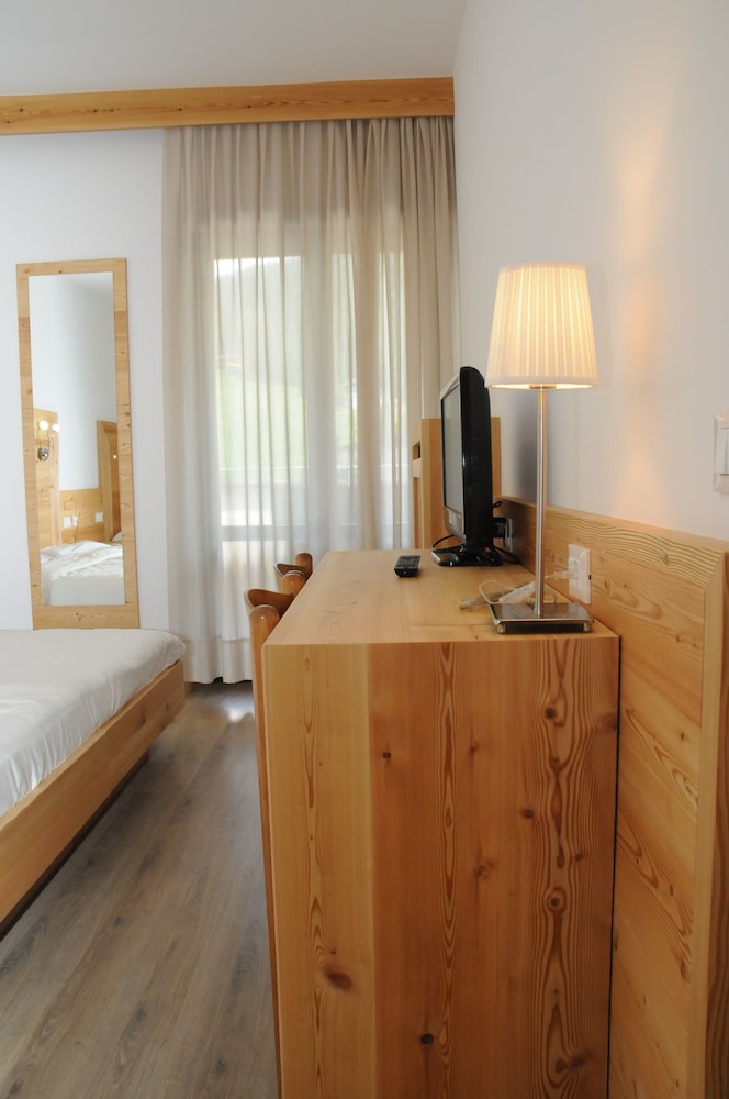 Arnica Hotel 9/47