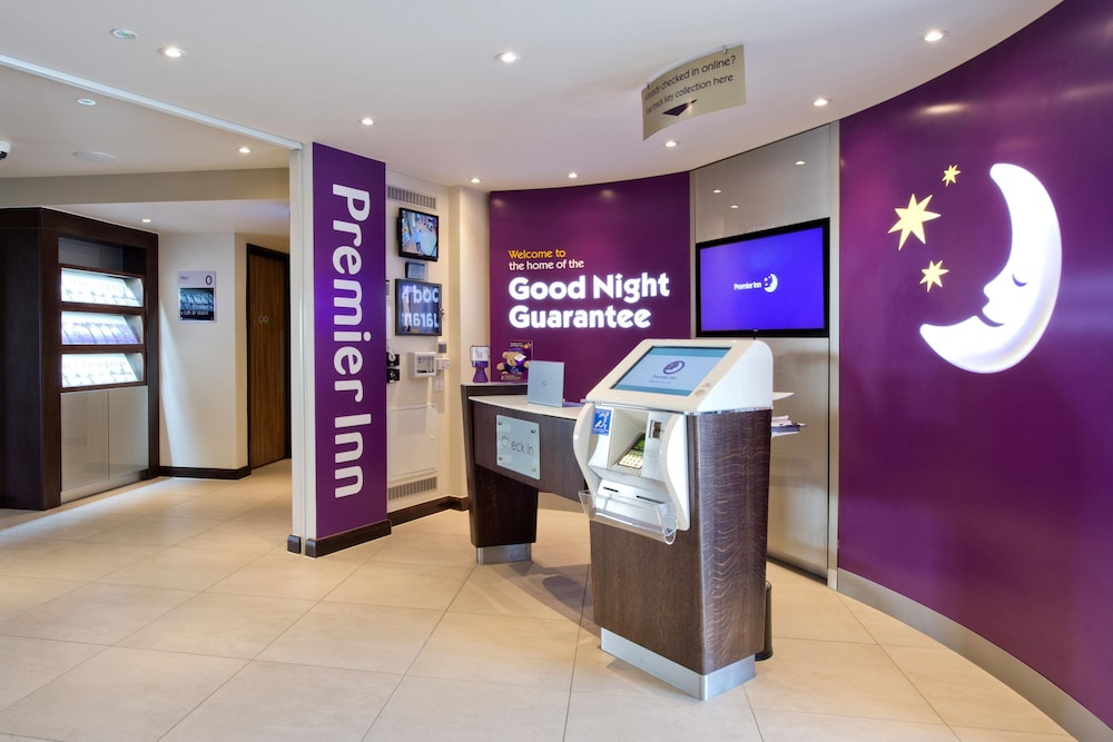 Premier Inn Felixstowe Town Centre hotel 6/40