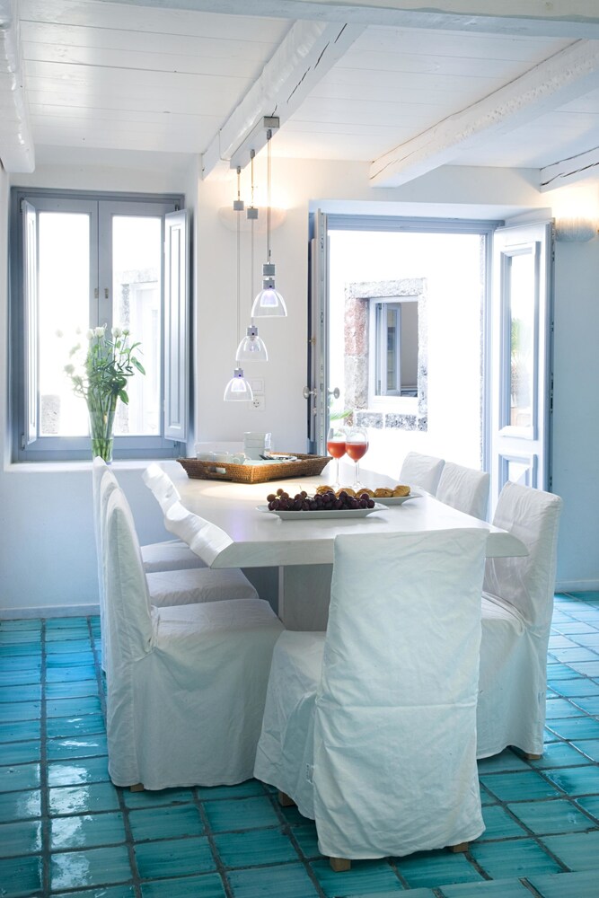 BLUE ANGEL VILLA 20/32