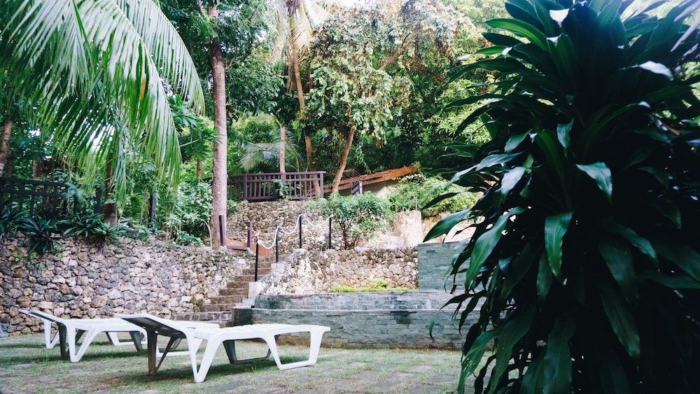 The Strand Boutique Resort 39/75