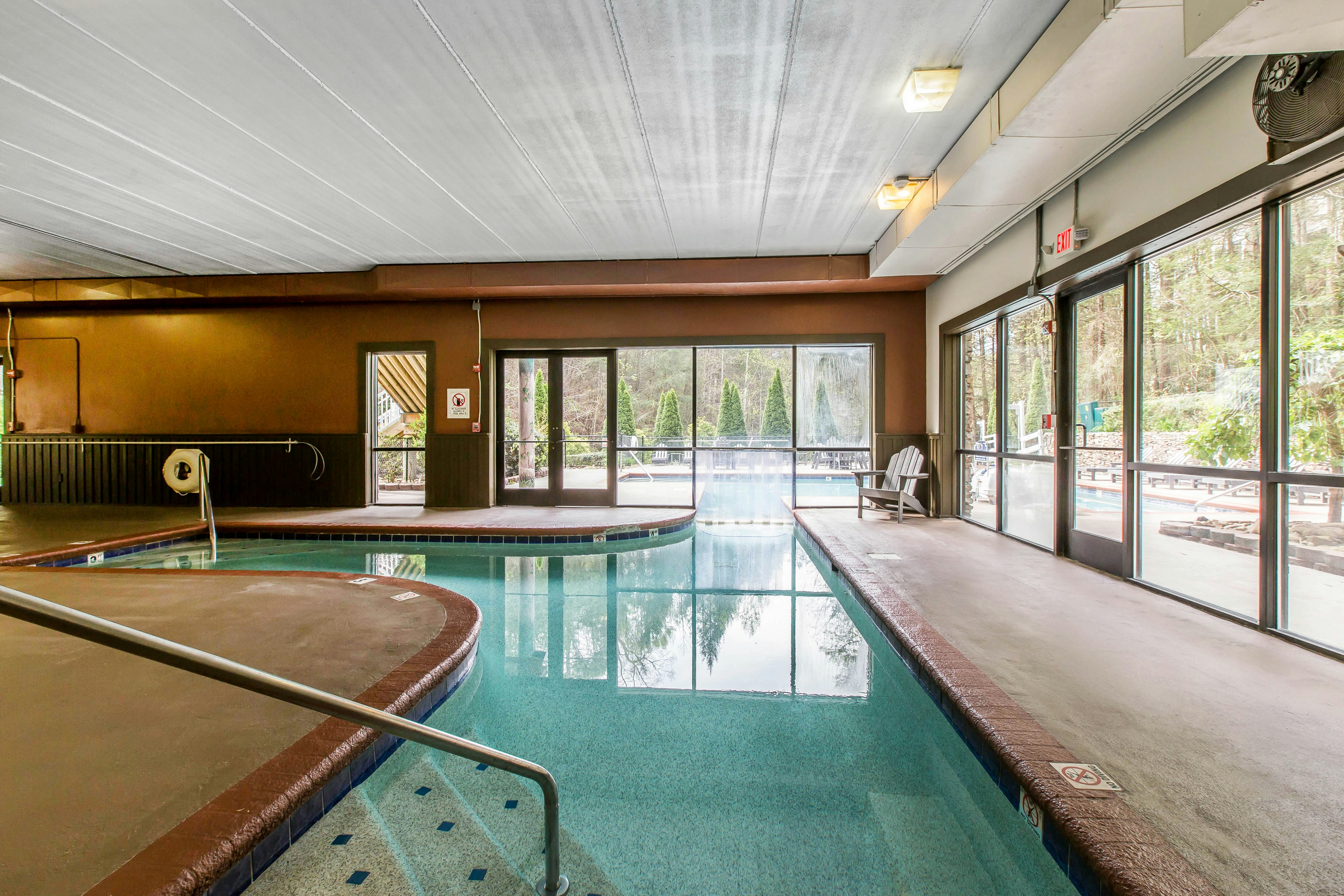 Hilton Vacation Club MountainLoft Gatlinburg 13/42