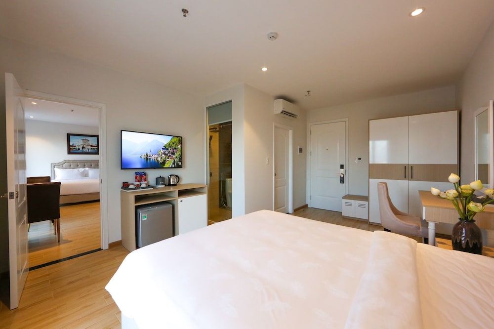 RHM Luxury Hotel And Suite 22/53