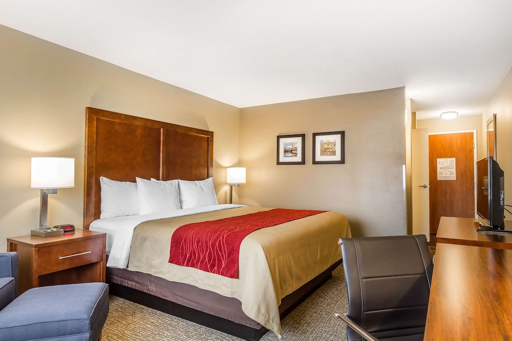 Comfort Inn & Suites Rocklin - Roseville 30/55