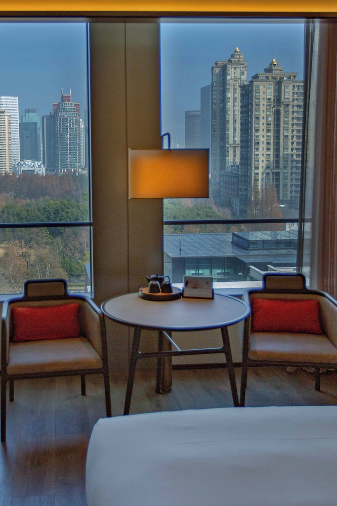 JOYA Shanghai Gubei Hotel 54/73