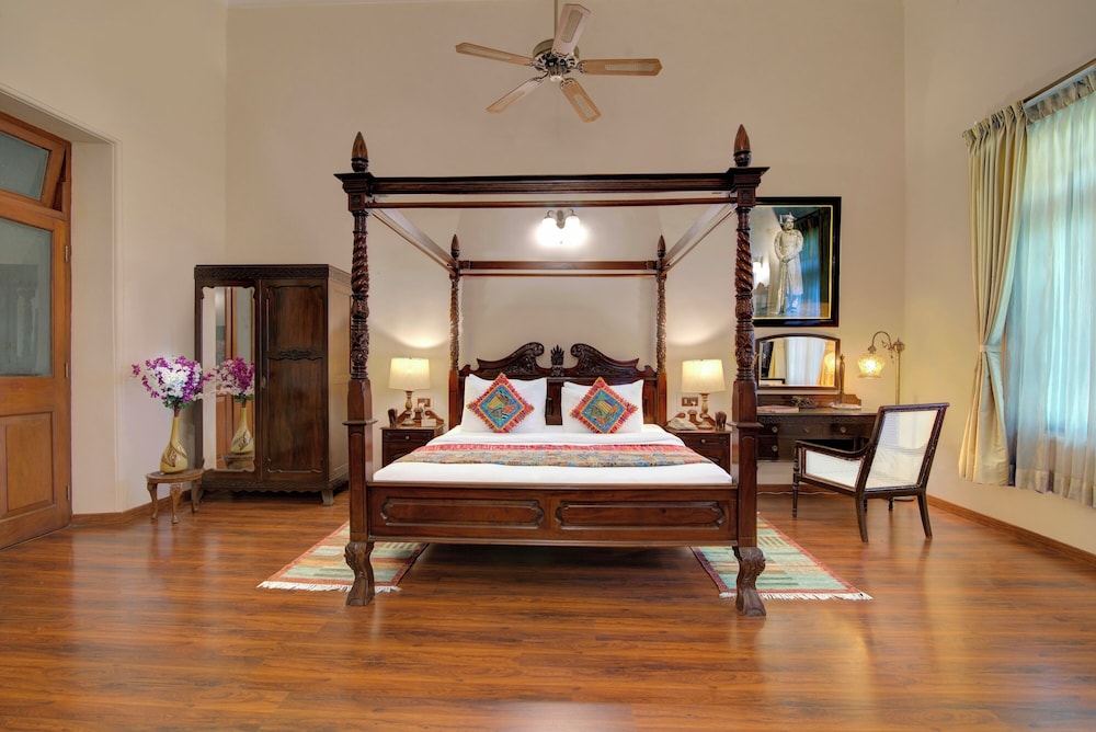WelcomHeritage Shivavilas Palace 17/64