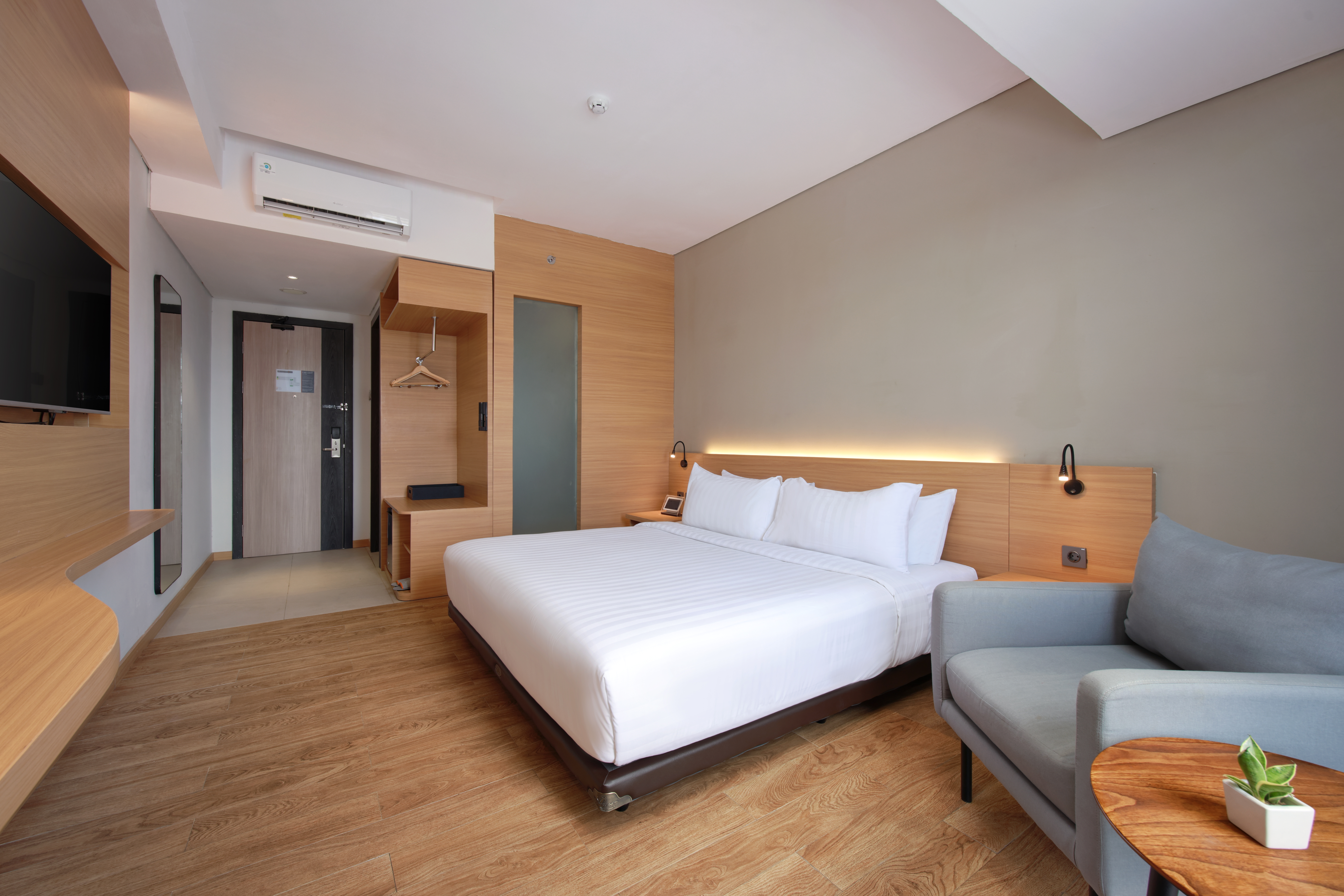 Harper Hotel Kupang 9/24