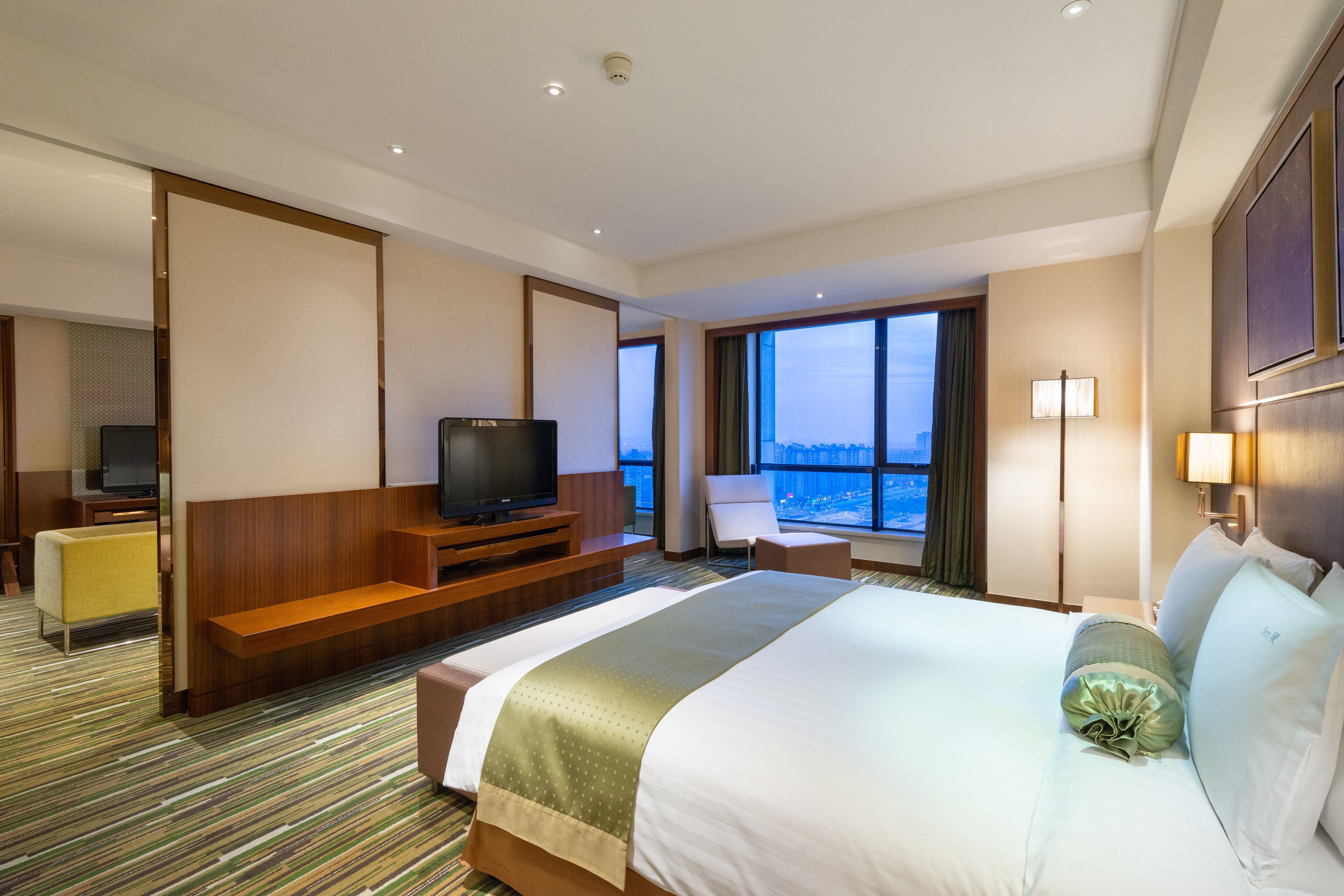 Crowne Plaza Shanghai Jinxiu by IHG 32/74