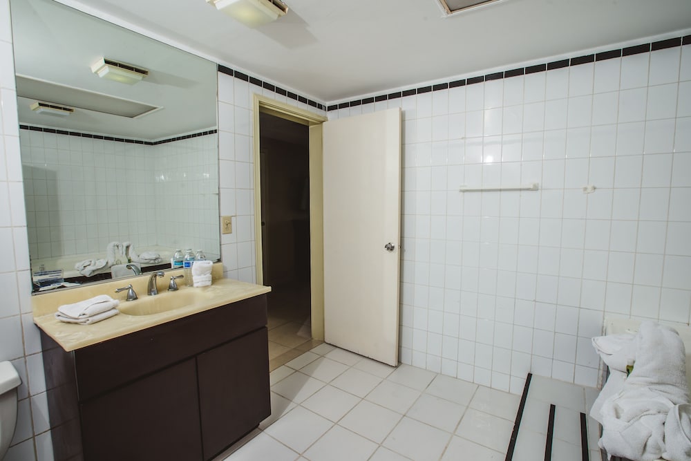 Brisas Del Mar Rosarito 44/50