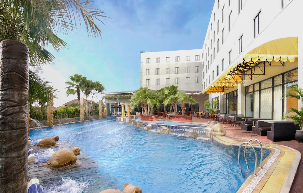 HERMES PALACE HOTEL 1/56