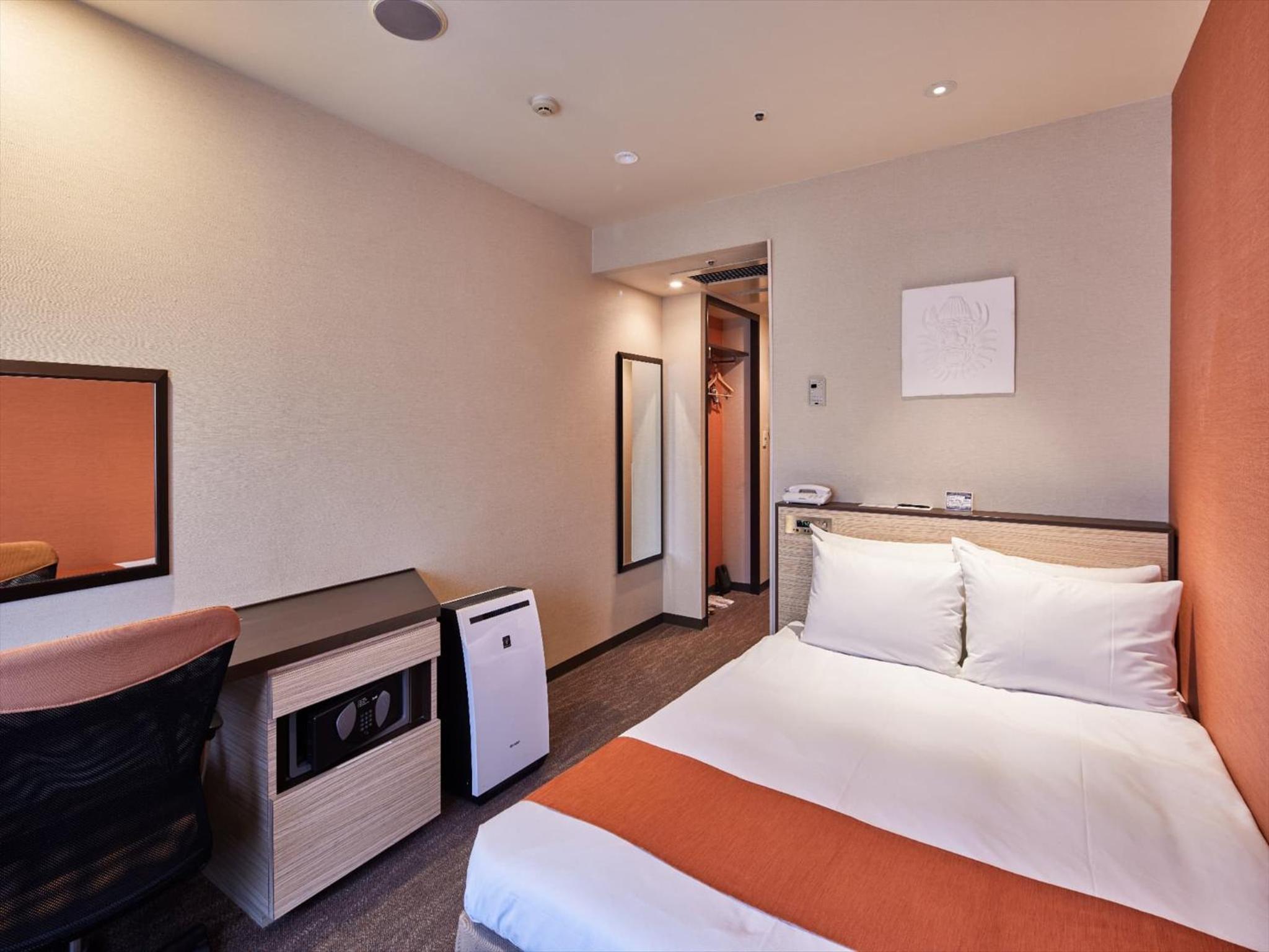 Standard, Double Bed