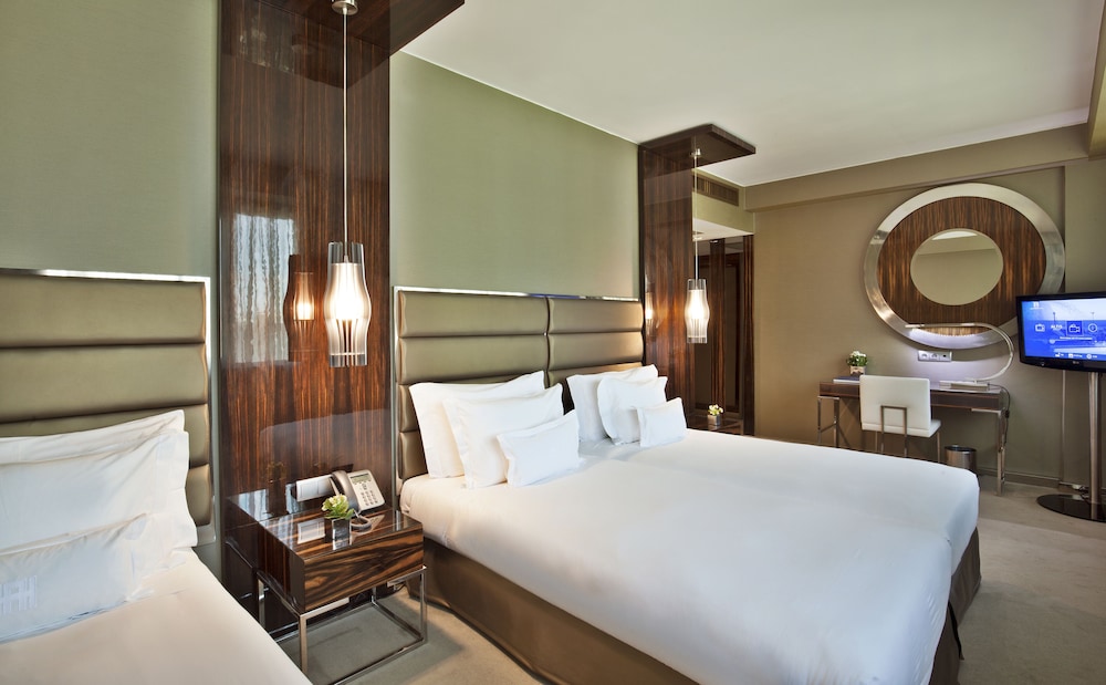 Altis Grand Hotel 20/69