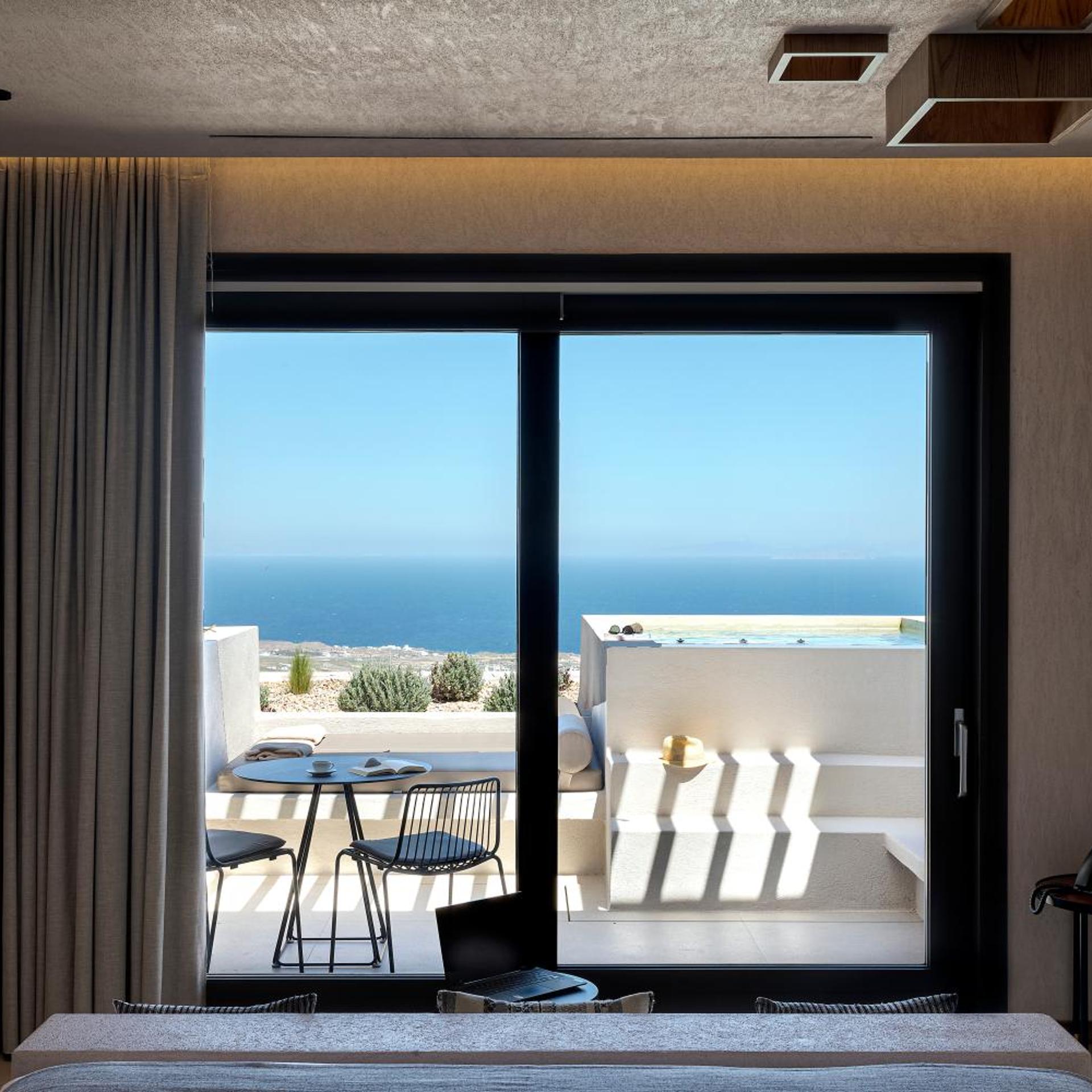 جناح بانورامي بجاكوزي، North Santorini Luxury Spa Hotel 6/10