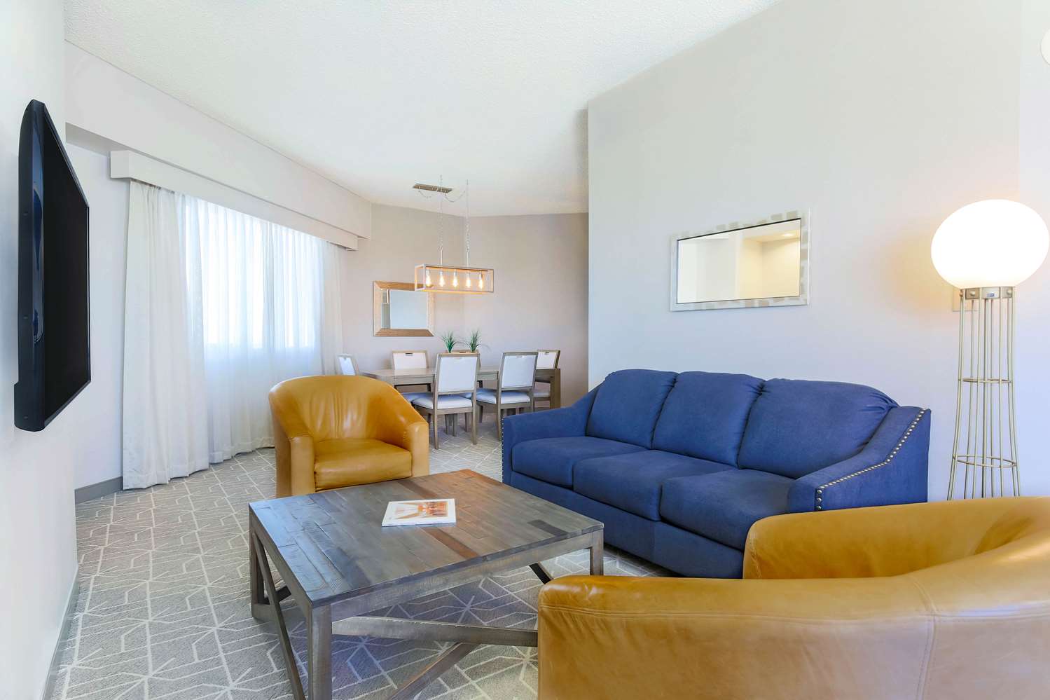 Hilton Richardson Dallas 29/53