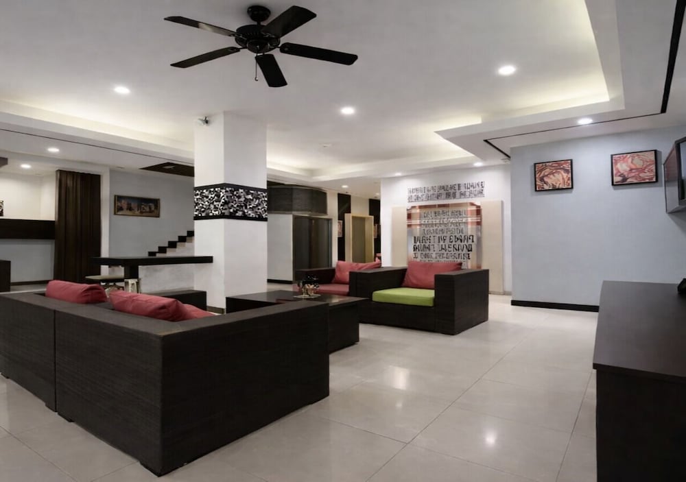 STAR HOTEL PATONG 50/52