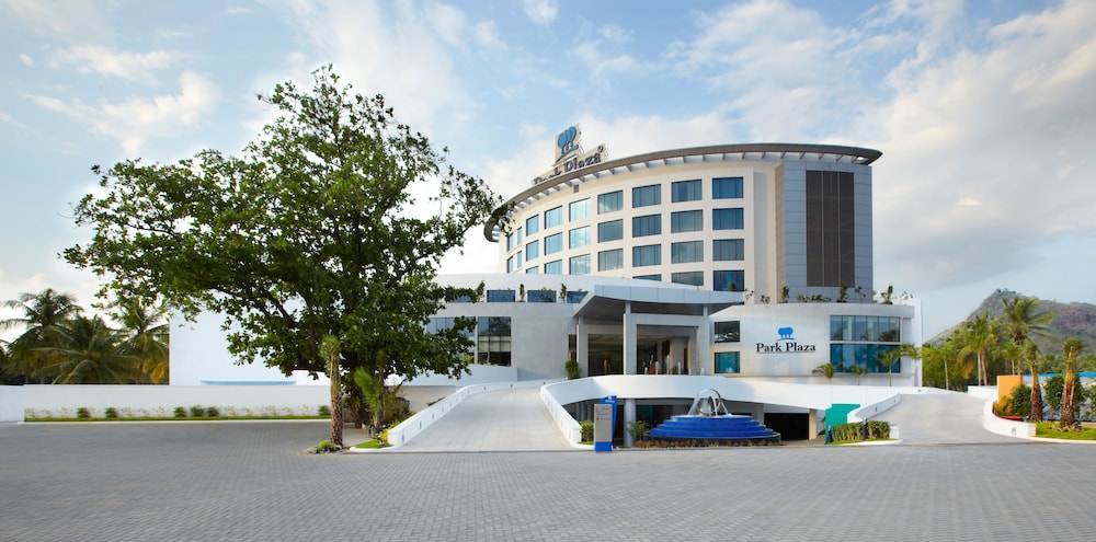 Radisson Salem 4/70