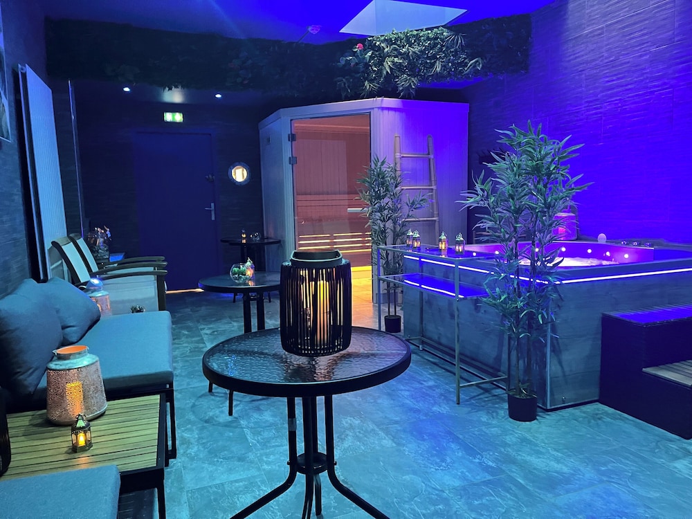 Hotel & Spa Le Gambetta Centre-ville Bergerac 31/50
